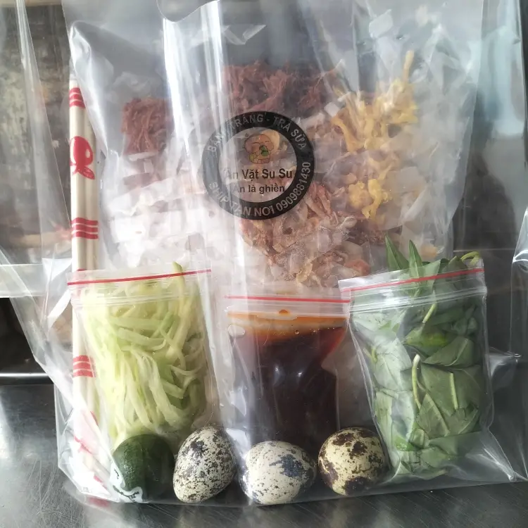 Hình ảnh Bánh Tráng Tự Trộn Sốt Bò Full Topping- 1 Phần