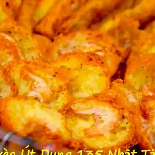 Hình ảnh Bánh Khọt Tôm Rau Rừng