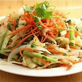 Hình ảnh Nộm chân gà rút xương 