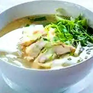 Hình ảnh Bún gà cánh