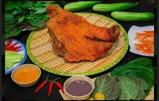Hình ảnh Má heo nướng da giòn