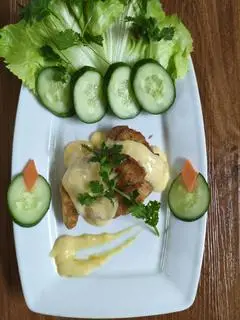 Hình ảnh Cá Hồi Chiên Giòn Sốt Mayo Thơm