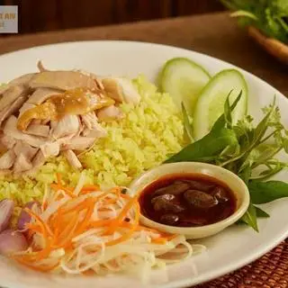 Hình ảnh Cơm mềm/cơm đảo gà đùi xé