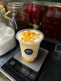 Hình ảnh Sữa chua lắc đào