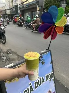 Hình ảnh Bơ Già Dừa Non Size L 700ml