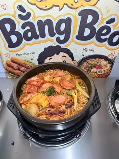 Hình ảnh Mỳ cay viên chiên xúc xích