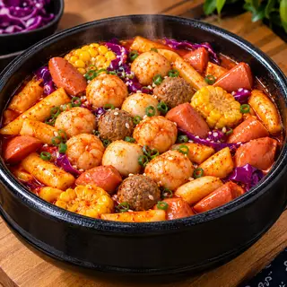 Hình ảnh Tokbokki Thập Cẩm