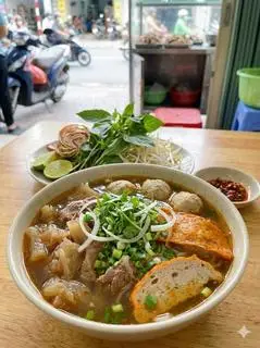 Hình ảnh Bún Bò Đặt Biệt Không Giò