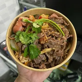 Hình ảnh Nui xào bò