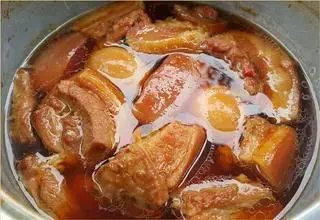 Hình ảnh Cơm thịt kho trứng