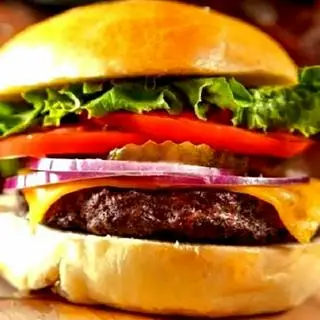 Hình ảnh Burger Bò Trứng Phô Mai - Suối - Khoai Tây Phô Mai