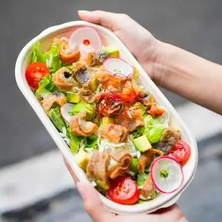 Hình ảnh Salad da cá hồi bơ