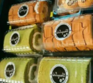 Hình ảnh Cuộn bông lang matcha trà xanh