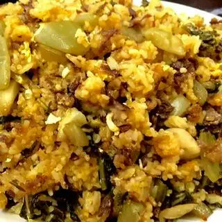 Hình ảnh Cơm rang thập cẩm bò