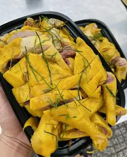 Hình ảnh Gà ủ muối nửa con