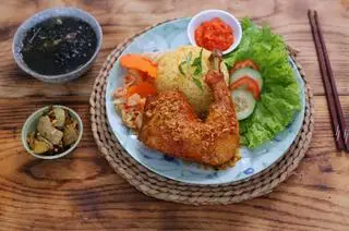 Hình ảnh CƠM GÀ QUẾ LÂM
