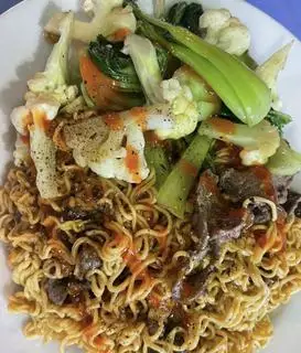 Hình ảnh Mì Xào Bò Trứng