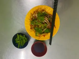 Hình ảnh Mực Xào Sa Tế (không cơm)