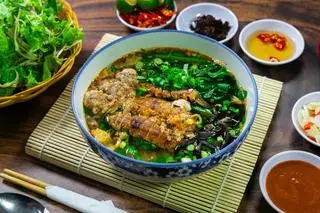 Hình ảnh bánh đa cua bề bề