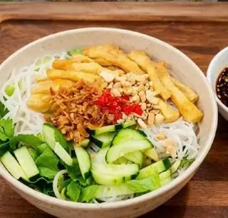 Hình ảnh Bún Nước Tương Đậu Hủ Chay