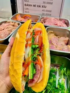Hình ảnh bành mì trứng bò khô 