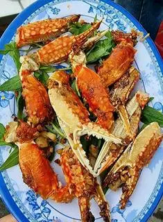 Hình ảnh càng ghẹ rang muối ớt 