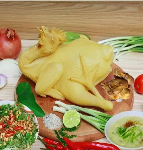 Hình ảnh gà nguyên con hoặc gà cúng 