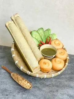 Hình ảnh 1 Cây Cơm Lam+ 4 Bánh Bao 