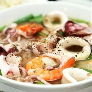 Hình ảnh Hủ tiếu tôm mực