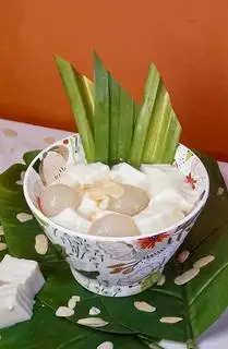 Hình ảnh Chè Khúc Bạch