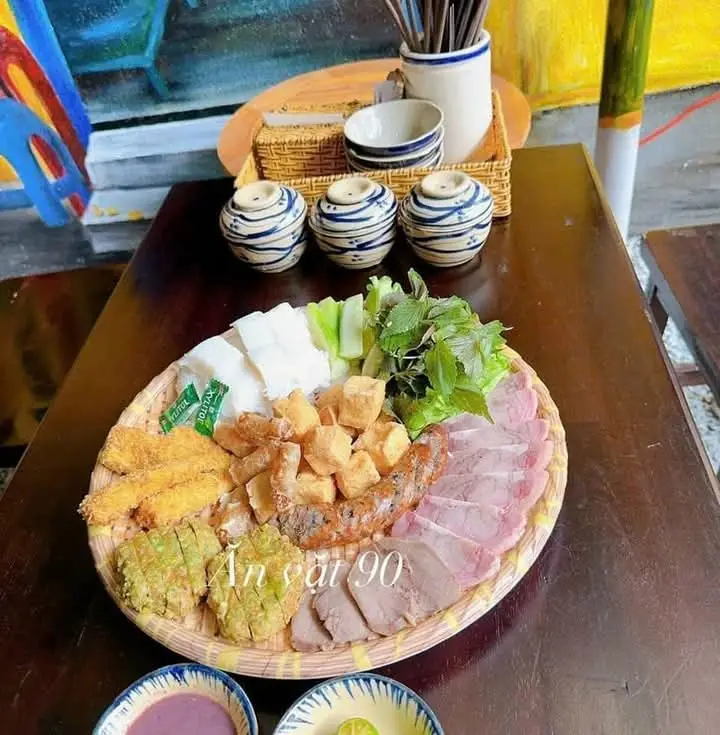 Hình ảnh Bún Đậu Thập Cẩm Lớn( phần 2-3ng)