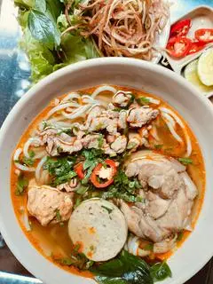 Hình ảnh Tái, chả, giò 