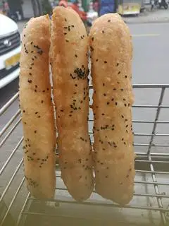 Hình ảnh Bánh chuối chiên mè đen