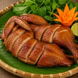 Hình ảnh Gà Ri Hun Khói 1/2 Con - Kèm Sốt Chấm 