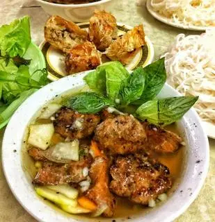Hình ảnh Bún chả đặt biệt - Nem