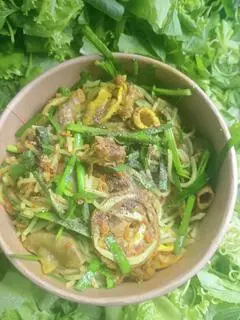 Hình ảnh bún lòng xào nghệ 