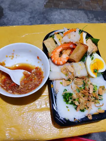 Hình ảnh BÁNH HỎI THỊT LUỘC NƯỚC TƯƠNG TỎI ỚT - size L