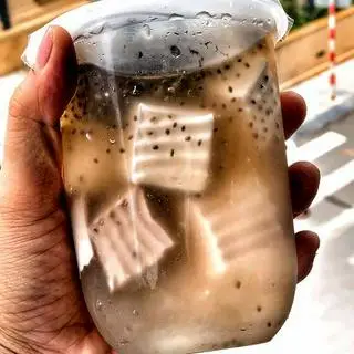 Hình ảnh Chè khúc bạch phô mai sữa