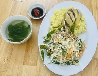 Hình ảnh Cơm đùi gà