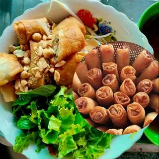 Hình ảnh Bún chả giò 
