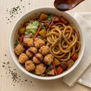 Hình ảnh Udon xào gà viên teriyaki