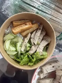 Hình ảnh bún nước tương thịt luộc
