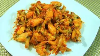 Hình ảnh Ếch kho sả ớt