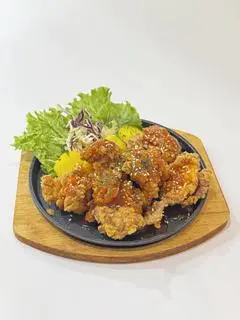 Hình ảnh Gà Sốt Bơ Cay