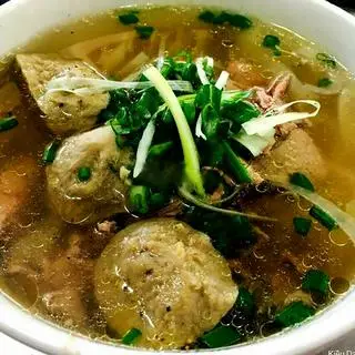 Hình ảnh Phở tái viên