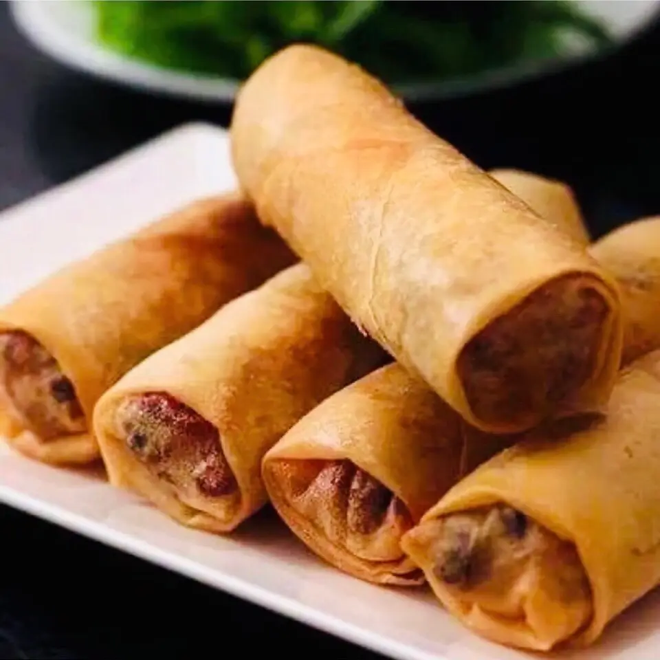 Hình ảnh Chả giò chiên chay kèm rau sống + chấm