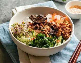 Hình ảnh Bún Bò Nam Bộ