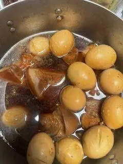 Hình ảnh thịt kho trứng
