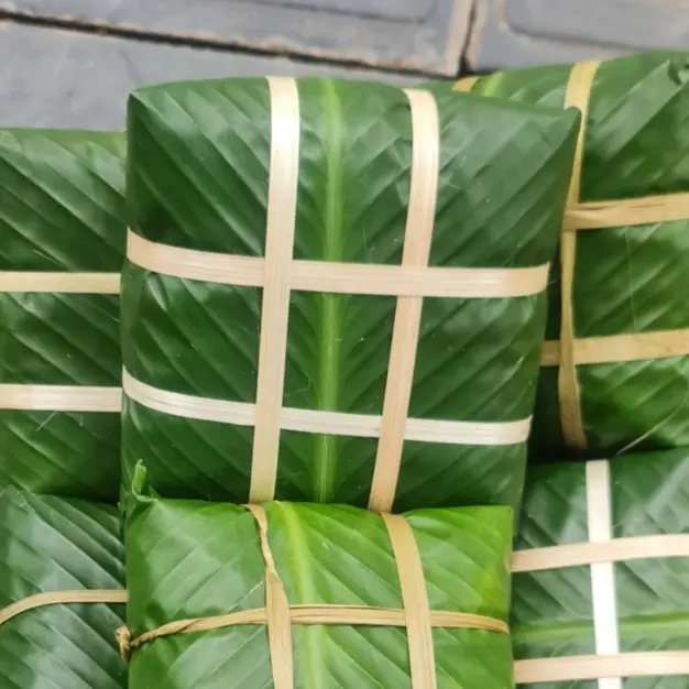 Hình ảnh Bánh chưng cốm nhỏ