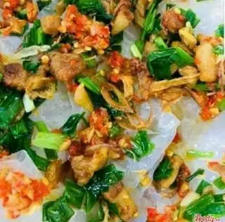 Hình ảnh Bánh tráng vuông hành phi mỡ hành satế tóp mỡ 
